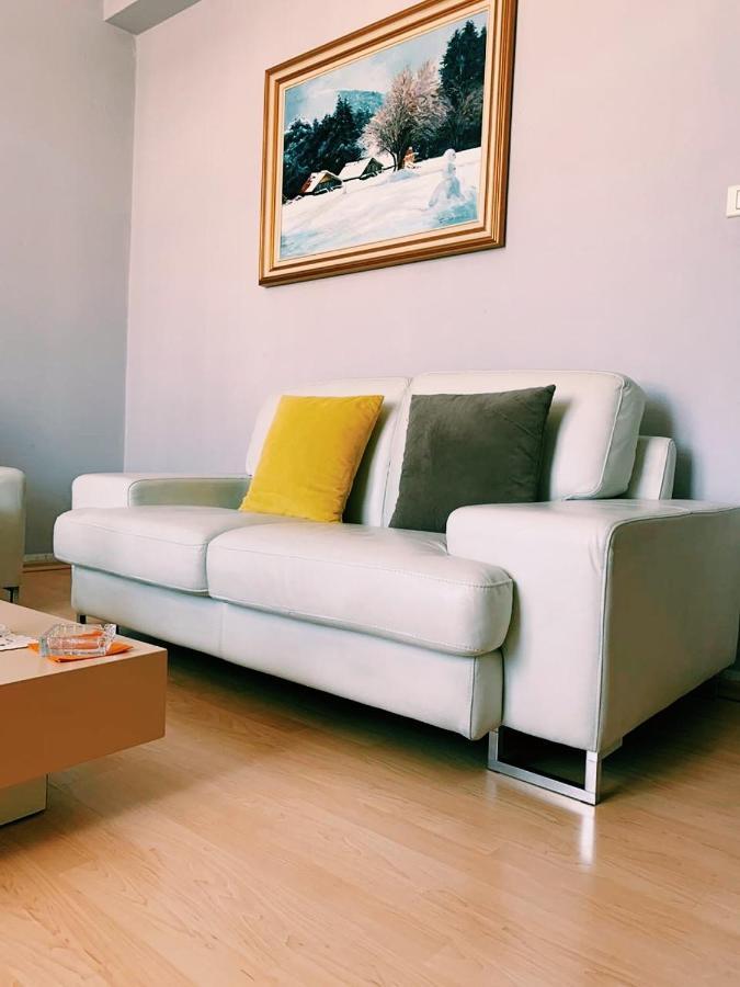 Toti Apartments Tirana Exterior photo